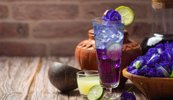 Butterfly Pea Flower Tea Recipe for Weight Loss (1)