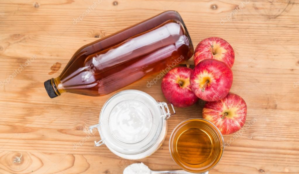 Apple Cider Vinegar & Baking Soda for Hair (1)