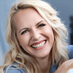 Air-C-Leg-Massager-Pro-customer-1