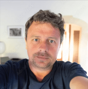 Air-C-Leg-Massager-Pro-customer-3