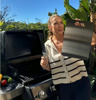 Katori Titanium Cutting Board Customer 1